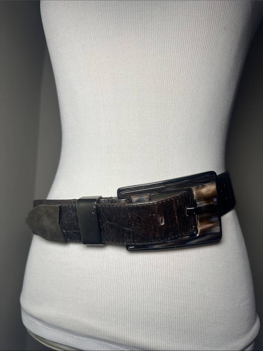 Suzi Roher Leather stretchy statement belt